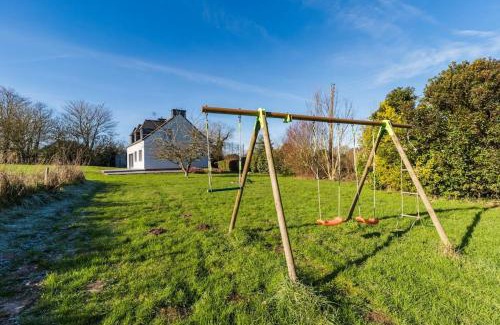 Plouha House | Cozy La Maison d'Alphonse: Family-Friendly Near the Beach