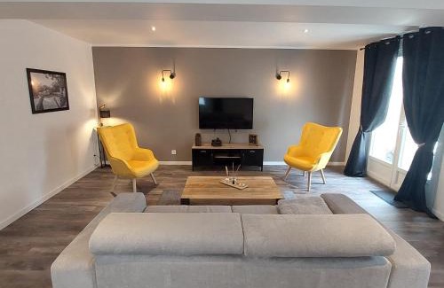 Les Rosiers-sur-Loire House | Discover La Maison du 19: Family-Friendly Comfort Awaits