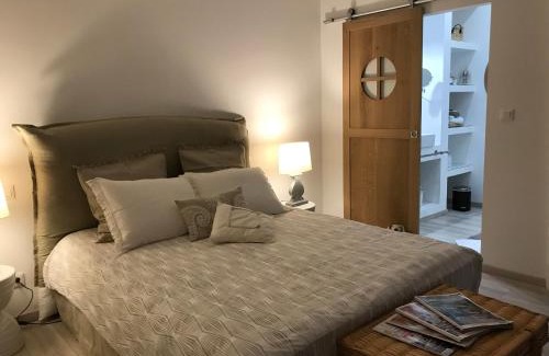 Baccarat House | Relax at LA MAISON D INÈS & UGOLIN with Spa and Ocean Views