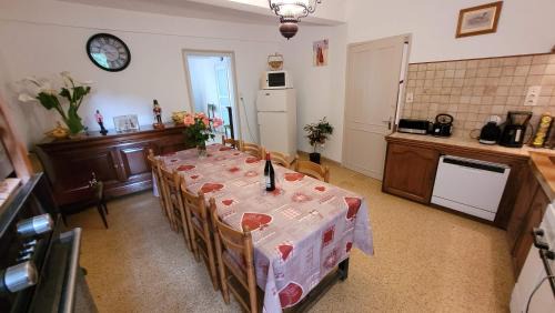 LIsle-en-Dodon Apartment | Pet-Friendly Retreat at La Maison de Gaëtan - 8.8/10 Rated