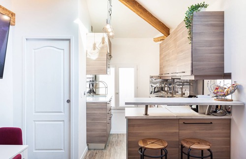 Chantilly House | Experience La Maison de la Faisanderie: Family & Pet Friendly!