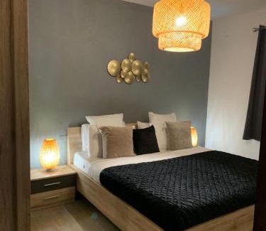 Posada Apartment | Family-Friendly Retreat at La Maison de la Mer - 9.5/10 Rating