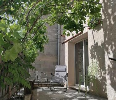 Bauduen Apartment | Discover La Maison de la Vigne - Family-Friendly Retreat