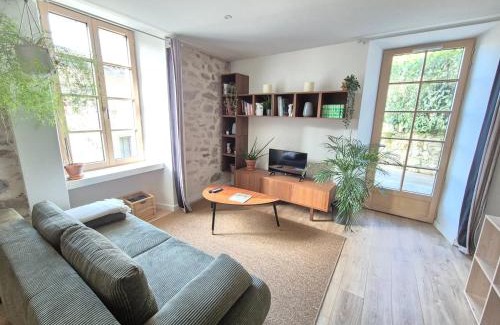 Mortagne-sur-Sevre House | La maison de Pierre, studio à 20 min du Puy du Fou