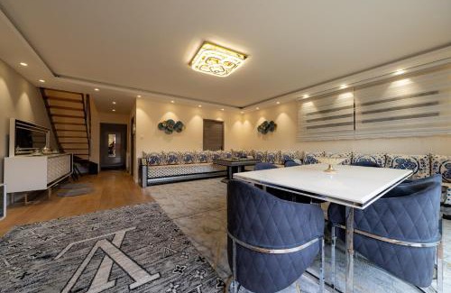 Tourcoing House | La Maison de Rania - Moins dun km de la gare