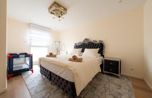Tourcoing House | La Maison de Rania - Moins dun km de la gare