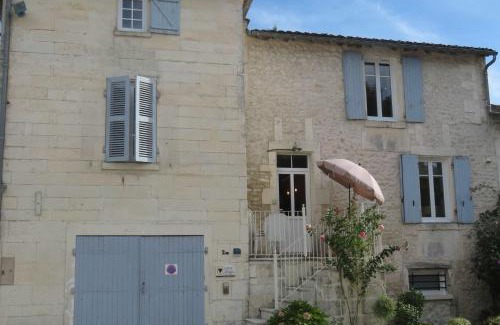 Bourg-Charente Villa | Oceanfront Escape at La Maison de Riviere - Rated 9.6/10