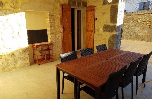 Vallon-Pont-d'Arc Apartment | Discover La maison de Salavas: Pet and Child Friendly Retreat