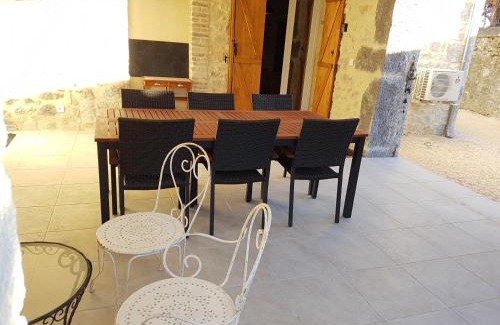 Vallon-Pont-d'Arc Apartment | Discover La maison de Salavas: Pet and Child Friendly Retreat