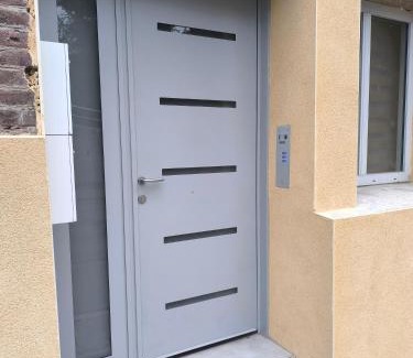 Montdidier Apartment | La Maison de violette