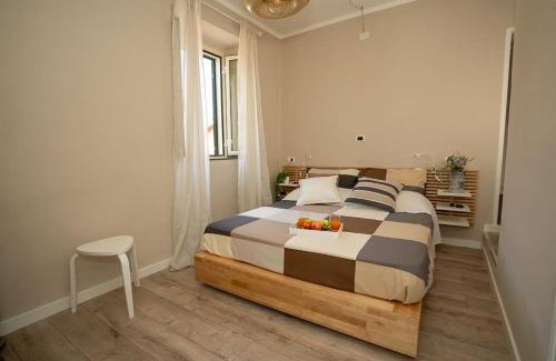 Capodimonte Apartment | Family-Friendly Retreat at La Maison del Lago – Book Now!