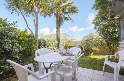 Ondres House | Discover La Maison des Pins - Welkeys, Pet-Friendly Retreat
