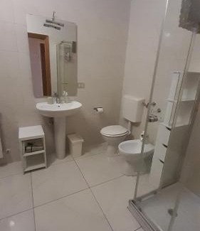 Bentivoglio Bed & Breakfast | Pet-Friendly La Maison B&B with Kitchen & Top Ratings
