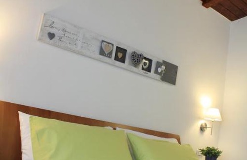 Lake Bracciano Apartment | Ocean View Retreat: La Maison du Lac - Guest Rated 10/10