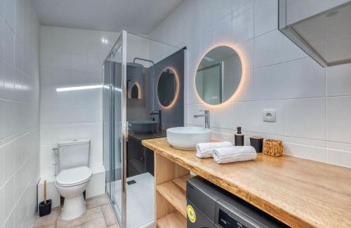 Lavars House | Discover La Maison du Lac - Family and Pet-Friendly Retreat