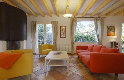 Labenne House | Discover La Maison du Marais - Pet-Friendly Retreat