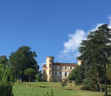 Montpezat House | Pet-Friendly Getaway at La Maison du Meunier