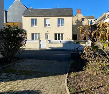 Port-en-Bessin-Huppain House | La Maison du Lavoir