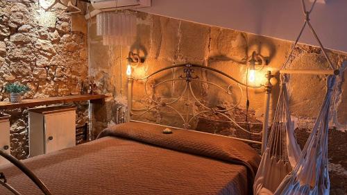 Avola House | Highly Rated La Maison: Family-Friendly with Accessible Amenities