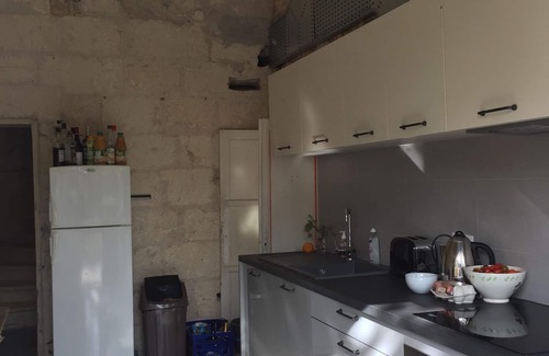 Junas House | Experience la maison Junas: Idyllic Village House Retreat