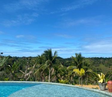 Itacare Bed & Breakfast | Exceptional Oceanfront Room at La Maison Loosaï