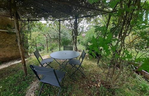 Saint-Jean-Lagineste House | Discover La Maison Parfumée: Family-Friendly Retreat Awaits