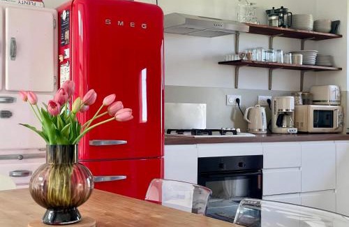 Saint-Come-de-Fresne House | Discover La Maison Rose by Melrose - Family-Friendly Stay
