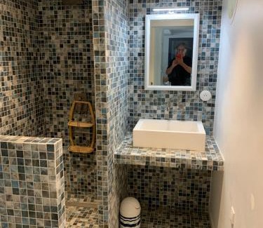 Cavaliere Villa | La Maison rose - Rez de jardin villa 600m plage, 2 chambres 6 personnes