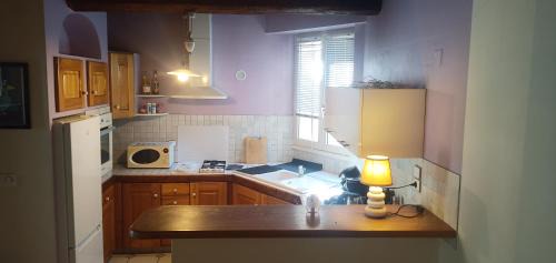 Tallard House | Charming Family Getaway at La maison sous le Château