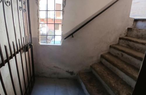 Besano House | La Maison-Tour de Miel et Misaél