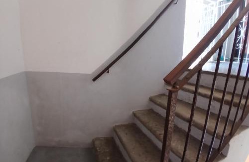 Besano House | La Maison-Tour de Miel et Misaél