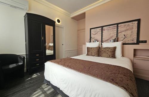 Troyes Apartment | Oceanfront Comfort at La Maison V.H. - Rated 9.7/10