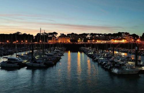 Bourgenay House | Experience LA MAISONETTE DU PORT: Steps from the Beach