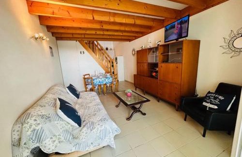 Bourgenay House | Experience LA MAISONETTE DU PORT: Steps from the Beach