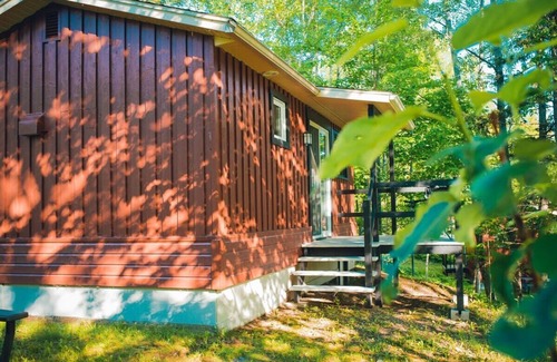 Pohenegamook Ski Chalet | Perfect Getaway at La Maisonnette #14: Pet-Friendly Retreat