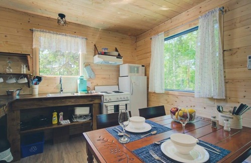 Pohenegamook Ski Chalet | Pet-Friendly Escape at La Maisonnette #17 - 9.6/10 Rated