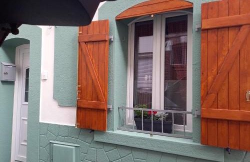 Cambrai Apartment | Cozy Retreat at La Maisonnette Cambrésienne for Families