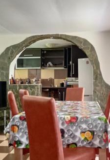 Garda de Sus House | Family-Friendly Retreat at La Malul Arieșului - Top Rated