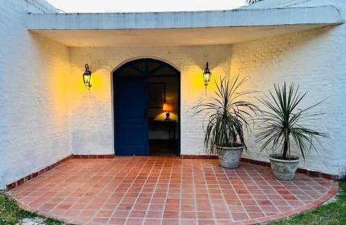 Esquina House | La Mansa Riverside: Exceptional Stay with Oceanfront Perks