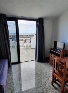 La Restinga Apartment | Family-Friendly Apartments in Spain with Great Reviews