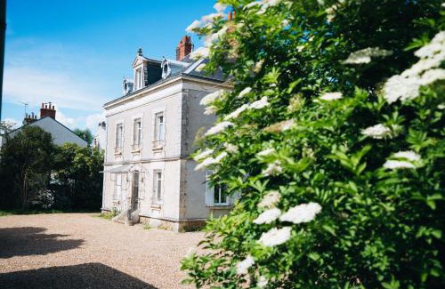 Chateauroux Hotel | La Marjolaine: Premium Stay with Child-Friendly Amenities