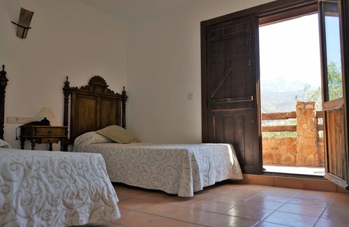 Fondon Hotel | Top-Rated La Marmita de Ahlam with Pool and Restaurant