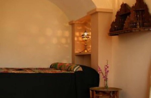 Fondon Hotel | Top-Rated La Marmita de Ahlam with Pool and Restaurant