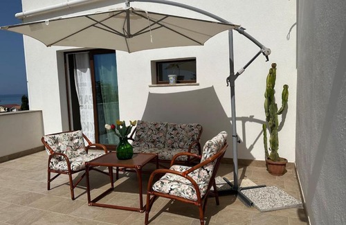 Castelvetrano Apartment | Discover La Marticata LikesHome Rooftop: Rated 9.5/10