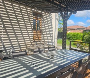 Maurs House | Experience La Martinelle: Oceanfront Bliss & Spa Retreat