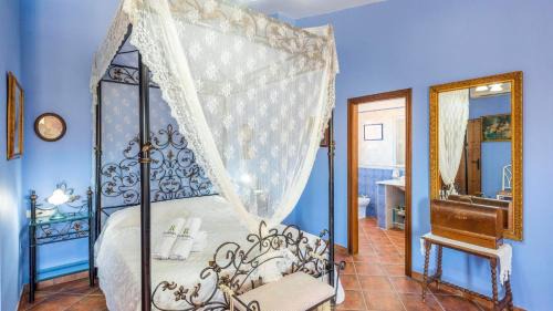Teba House | Discover La Martinica Teba: Family-Friendly Retreat with Pool