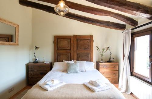 Pontons Villa | Discover La Masia Alt Penedès: Oceanfront Retreat