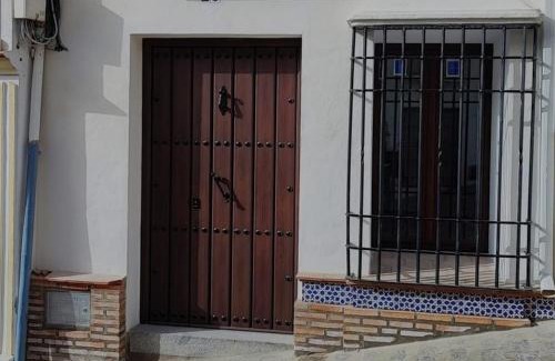 Setenil de las Bodegas Apartment | Experience Comfort at La Medina Alta - 9.7/10 Rated Hotel