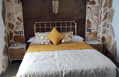 Setenil de las Bodegas Apartment | Experience Comfort at La Medina Alta - 9.7/10 Rated Hotel