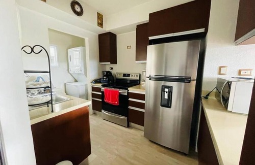 Zona 16 Apartment | Discover Spectacular City Views at Our Family-Friendly Hotel